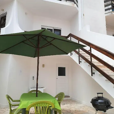 度假居 Beach House 巴勒尔